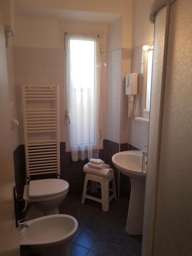 Hotel Doria Варацце Экстерьер фото